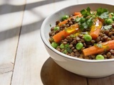 Salade de lentilles aux légumes de printemps : le plat complet et rassasiant prêt en 20 minutes
