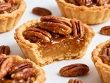 Tartelettes aux noix de pécan, moelleuses et savoureuses
