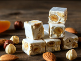 Pourquoi choisir un coffret de nougat comme cadeau original et gourmand