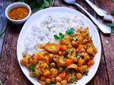 Curry de chou-fleur, pois chiches et butternut