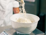 Pourquoi le gramme près décide de vos pâtisseries sans gluten