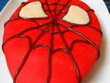 Spiderman, the return... Pâte à sucre et biscuit aux amandes pour mon Spiderman à moi