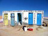 Hygiène des toilettes publiques : les solutions nomades pour petits et grands