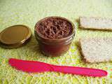 Pâte à tartiner diététique végane chocolat noisette aux protéines de tournesol (sans gluten ni sucre ni beurre, riche en fibres)