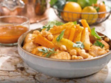 Couscous de légumes et boulettes de poulet de Cyril Lignac dans Tous en cuisine