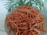 Pâtes à la tomate à la philips pasta maker