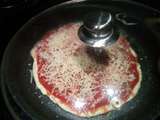 Pizza cuite à la poêle