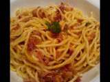 Spaghettis carbonara à l'italienne