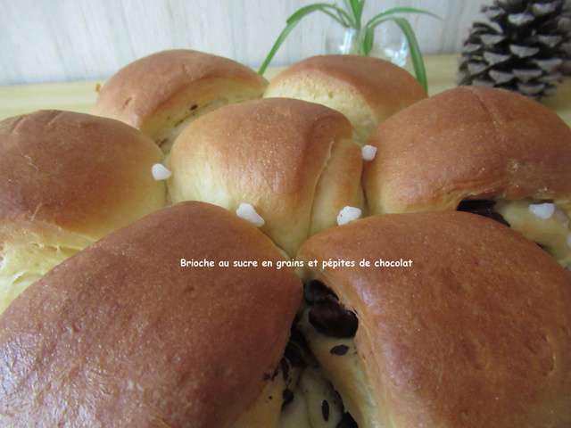Petit pain à la ricotta et sa barre chocolat - La cuisine de Ponpon: rapide  et facile!