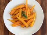 Petites carottes glacées au beurre