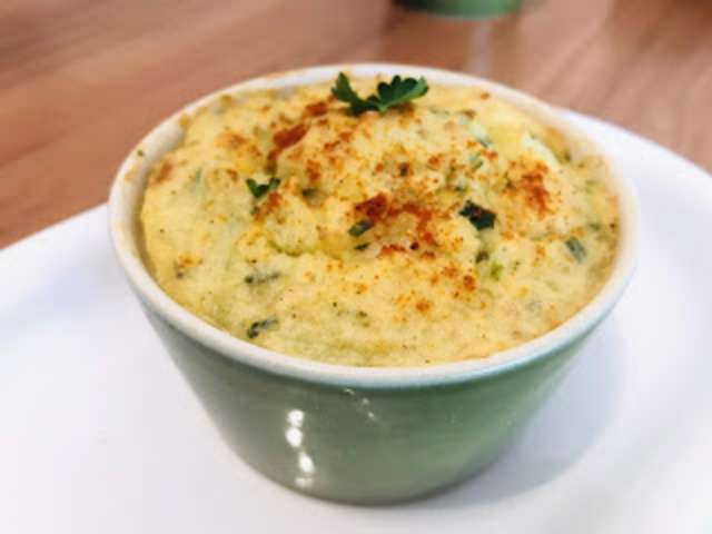 Soufflé De Pomme De Terre Avec Reste De Purée