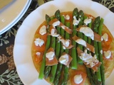 Crêpe aux asperges et au saumon fumé