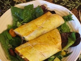 Roulés de tortilla au saumon, salsa de maïs et poivron
