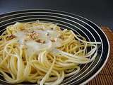 Spaghettis sauce roquefort/Noix