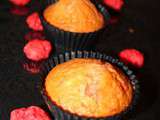 Muffins aux pralines roses et fraises séchées pour Interblogs #12
