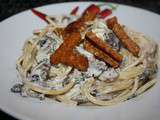 Gros spaghettis aux pleurotes champignons echalotes et crème et lardons de tempeh fumé