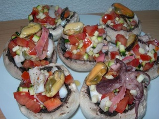 Champignons crus aux calamars