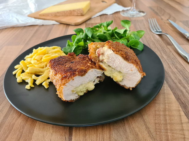 Cordon bleu maison au fromage à raclette, panure dorée croustillante