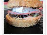 Hamburger jambon chèvre et champignons