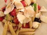 Salade de pâtes mi grecque-mi italienne