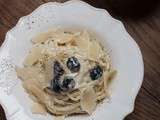 Spaghettis au roquefort et aux olives noires au multicuiseur