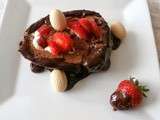 Roulés au chocolat, fraises et mascarpone (Rolled chocolate, strawberry and mascarpone)