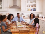 Secrets pour des repas de famille réussis : astuces et conseils