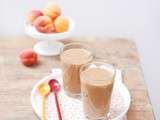 Shake abricot-caroube au lait de chanvre maison - Apricot carob shake with hemp milk
