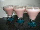Milk shake aux nectarines et aux fraises