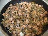 Nouilles chinoises au saumon et champignons