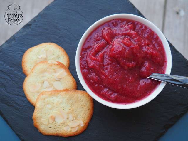 1 pot de confiture d'airelles rouges suédoises, baies d'airelles