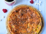 Gâteau pêches/framboises/noix de coco et noix de pécan caramélisées