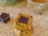 Savarins carrés au chocolat blanc et copeaux chocolat noir