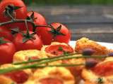 Petites bouchées aux tomates cerise