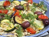 Salade d'Orzo, Courgette, Aubergine et Tomates Cerises Roties, au Citron, Aneth, Origan, Menthe, Zaatar et Olives de Kalamata