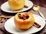 Pommes au four aux fruits secs