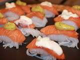 Pâtes konjac façon sushis au saumon, purée avocat-coriandre et émulsion de yaourt