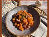 Poêlée de patates douces, champignons et poitrine fumée