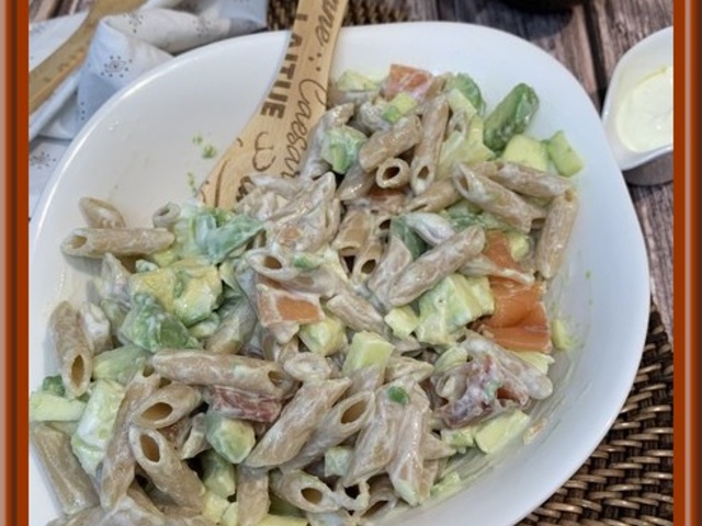 Salades De Pates Au Saumon Fumé
