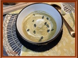 Soupe anti-gaspi de brocolis et patate douce
