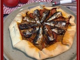 Tarte rustique à la tomate et aux sardines
