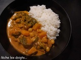 Curry pois chiches, courges, blettes, coco