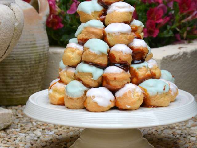Modèle De Pièce Montée En Choux