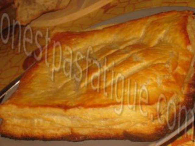 La Chaleureuse Cuisine Au Fromage, Le Sens De La Convivialité Et Du Partage