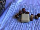 Chocolats blancs maison fourrés à la ganache et à la noisette au thermomix  (Pâques/Noel)