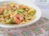 Salade de pates : crevettes, concombre et vinaigrette au pamplemousse