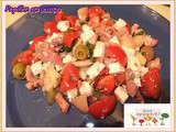 Salade de tomates cerises, pommes de terre, lardons et féta