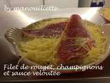 Cassolette de rouget, champignons et sauce veloutée