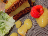 Foie gras au yuzu, gel passion-galanga, compotée de mangue et toast de pain d'épices