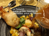 Homard : queue grillée, bouillon de carcasses, pinces en tempura